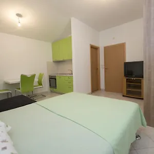 Appartement Studio Tesija, Split