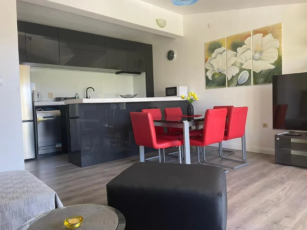 Sweet Apartment In Quiet Part Of Split Croatie